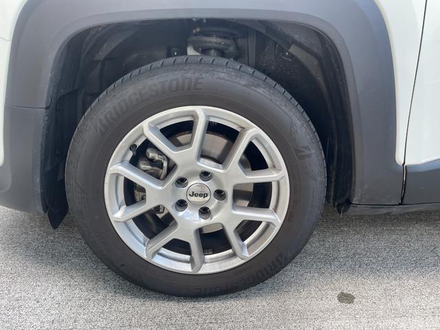 ジープ・レネゲード リミテッド 純正フロアマット ドライブレコーダー ETC フルセグテレビ シートヒーター(21枚目)