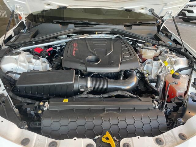 ジュリア ヴェローチェ 純正フロアマット ETC バックカメラ シートヒーター スポイラー(17枚目)