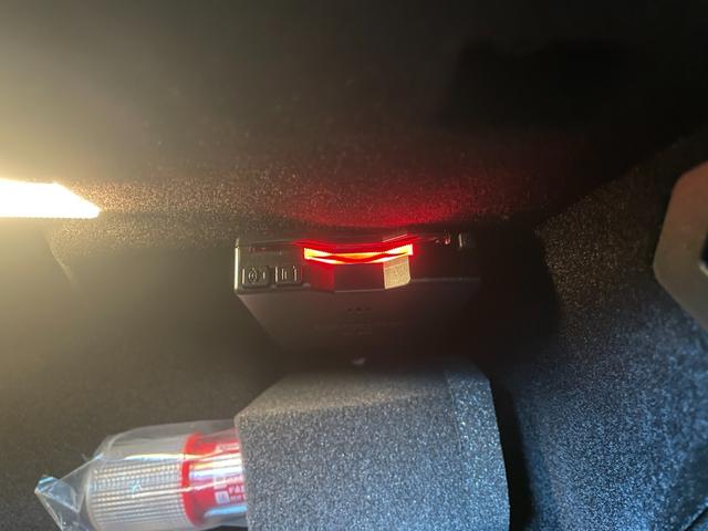 ジュリア ヴェローチェ 純正フロアマット ETC バックカメラ シートヒーター スポイラー(19枚目)