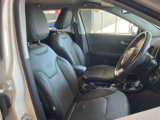 ジープ・コンパス リミテッド　ワンオーナー　ＥＴＣ　レザーシート　純正フロアマット　バックカメラ（15枚目）