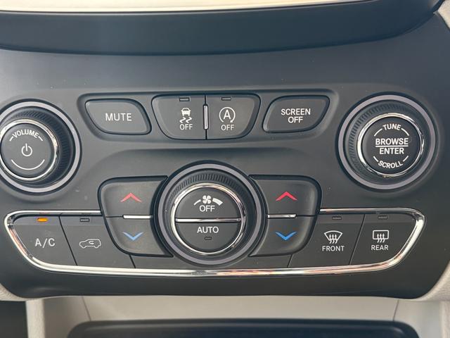 �t���I�[�g�G�A�R���ŉĂ��~�����K�ł��B