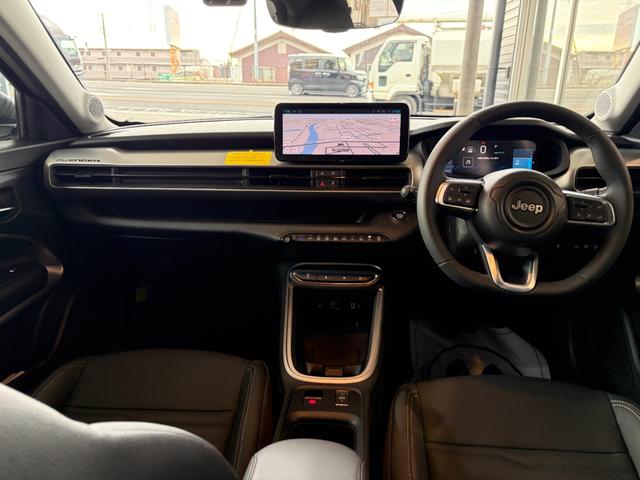 ジープ・アベンジャー アルティテュード　ＥＶ車　ドライブレコーダー　ＥＴＣ　クルーズコントロール　バックモニター　　ＣａｒＰｌａｙ／Ａｎｄｒｏｉｄ　Ａｕｔｏ（6枚目）