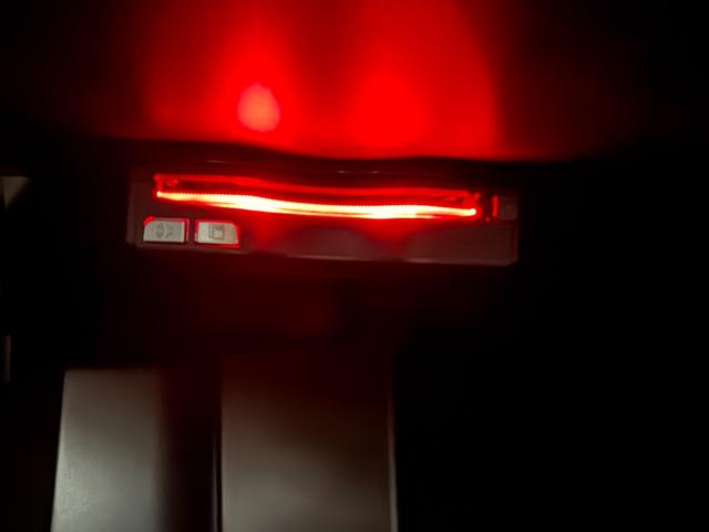 ジープ・アベンジャー アルティテュード　ＥＶ車　ドライブレコーダー　ＥＴＣ　クルーズコントロール　バックモニター　　ＣａｒＰｌａｙ／Ａｎｄｒｏｉｄ　Ａｕｔｏ（18枚目）