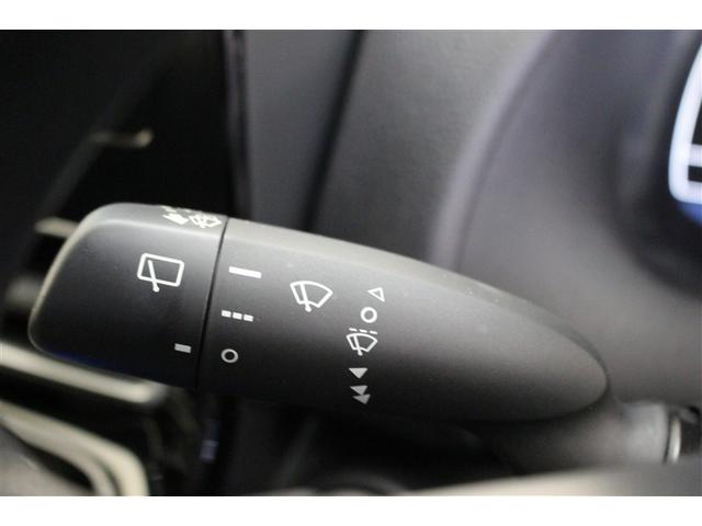 アクア Ｘ　４ＷＤ　ＤＶＤ再生　ミュージックプレイヤー接続可　バックカメラ　衝突被害軽減システム　ＥＴＣ　ドラレコ　ＬＥＤヘッドランプ　ワンオーナー（11枚目）