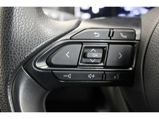 アクア Ｘ　４ＷＤ　ＤＶＤ再生　ミュージックプレイヤー接続可　バックカメラ　衝突被害軽減システム　ＥＴＣ　ドラレコ　ＬＥＤヘッドランプ　ワンオーナー（19枚目）