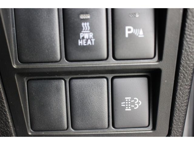 ハイラックス Ｚ　４ＷＤ　ワンセグ　メモリーナビ　バックカメラ　衝突被害軽減システム　ＥＴＣ　ＬＥＤヘッドランプ　ワンオーナー　ディーゼル（8枚目）