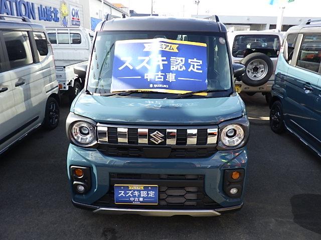 スペーシアギア ギア　ＨＹＢＲＩＤ　ＸＺターボ　４ＷＤ　オーディオレス　オートライト　スライドドア　プッシュスタート　シートヒーター　オートエアコン　スズキセーフティーサポート　４ＷＤ　衝突被害軽減システム　アイドリングストップ　横滑り防止機能　衝突安全ボディ（3枚目）