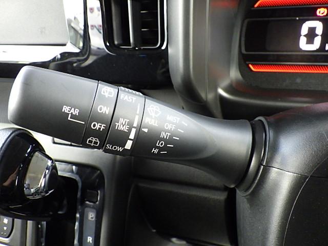 スペーシアギア ギア　ＨＹＢＲＩＤ　ＸＺターボ　４ＷＤ　オーディオレス　オートライト　スライドドア　プッシュスタート　シートヒーター　オートエアコン　スズキセーフティーサポート　４ＷＤ　衝突被害軽減システム　アイドリングストップ　横滑り防止機能　衝突安全ボディ（29枚目）