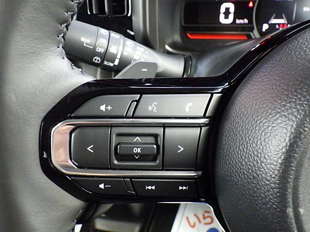 スペーシアギア ギア　ＨＹＢＲＩＤ　ＸＺターボ　４ＷＤ　オーディオレス　オートライト　スライドドア　プッシュスタート　シートヒーター　オートエアコン　スズキセーフティーサポート　４ＷＤ　衝突被害軽減システム　アイドリングストップ　横滑り防止機能　衝突安全ボディ（31枚目）