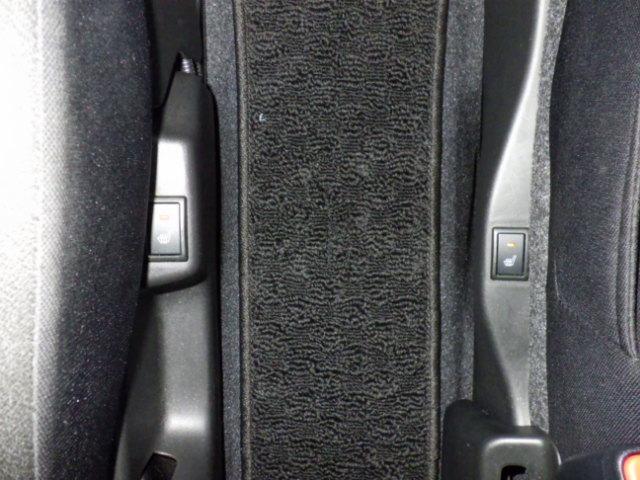 ソリオバンディット バンディット　ＨＹＢＲＩＤ　ＭＶ　２型　４ＷＤ　オーディオレス　全方位カメラ　ドラレコ　オートライト　スライドドア　プッシュスタート　シートヒーター　オートエアコン　スズキセーフティーサポート　４ＷＤ　衝突被害軽減システム　アイドリングストップ（30枚目）