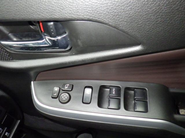 ソリオバンディット バンディット　ＨＹＢＲＩＤ　ＭＶ　２型　４ＷＤ　オーディオレス　全方位カメラ　ドラレコ　オートライト　スライドドア　プッシュスタート　シートヒーター　オートエアコン　スズキセーフティーサポート　４ＷＤ　衝突被害軽減システム　アイドリングストップ（38枚目）