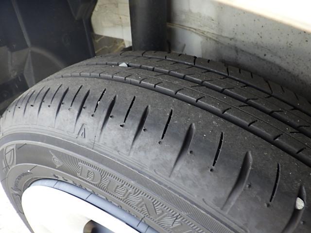 アルト Ｌ　２型　４ＷＤ　オーディオレス　オートライト　シートヒーター　スズキセーフティーサポート　４ＷＤ　衝突被害軽減システム　アイドリングストップ　横滑り防止機能　衝突安全ボディ　盗難防止システム（26枚目）