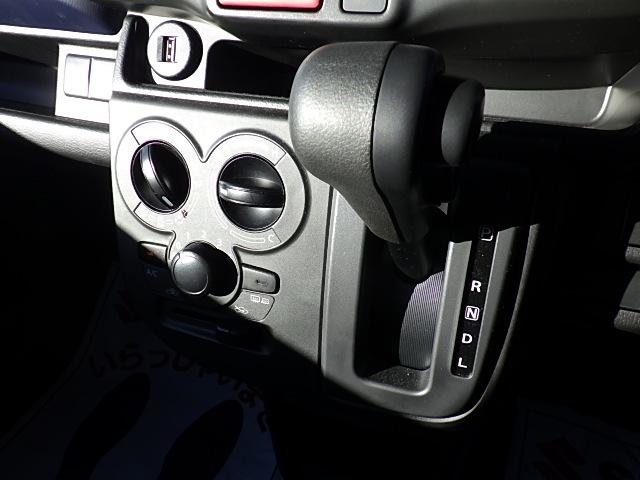 アルト ＨＹＢＲＩＤ　Ｓ　２型　４ＷＤモニターオーディオバックカメラ　バックカメラ　オートライト　Ｂｌｕｅｔｏｏｔｈ　プッシュスタート　シートヒーター　スズキセーフティーサポート　４ＷＤ　衝突被害軽減システム　アイドリングストップ　横滑り防止機能　衝突安全ボディ（16枚目）