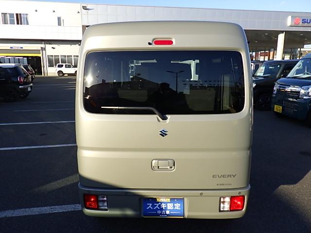 エブリイ ＪＯＩＮターボ　６型　４ＷＤ　オーディオレス　オートライト　スライドドア　プッシュスタート　シートヒーター　スズキセーフティーサポート　４ＷＤ　衝突被害軽減システム　アイドリングストップ　横滑り防止機能　衝突安全ボディ　盗難防止システム（9枚目）