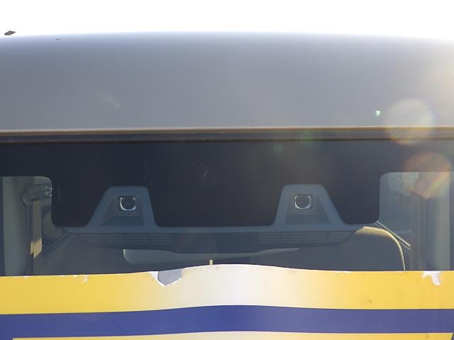 エブリイ ＪＯＩＮターボ　６型　４ＷＤ　オーディオレス　オートライト　スライドドア　プッシュスタート　シートヒーター　スズキセーフティーサポート　４ＷＤ　衝突被害軽減システム　アイドリングストップ　横滑り防止機能　衝突安全ボディ　盗難防止システム（22枚目）