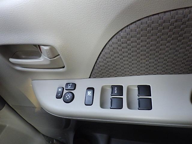 エブリイ ＪＯＩＮターボ　６型　４ＷＤ　オーディオレス　オートライト　スライドドア　プッシュスタート　シートヒーター　スズキセーフティーサポート　４ＷＤ　衝突被害軽減システム　アイドリングストップ　横滑り防止機能　衝突安全ボディ　盗難防止システム（38枚目）