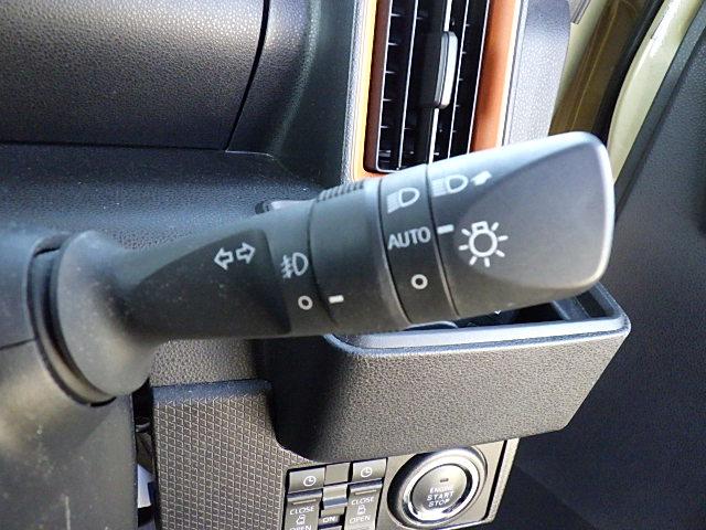 タント ファンクロスターボ　４ＷＤ　ＥＴＣ　モニターオーディオ　バックカメラ　オートライト　Ｂｌｕｅｔｏｏｔｈ　スライドドア　プッシュスタート　シートヒーター　オートエアコン　ＥＴＣ　４ＷＤ　衝突被害軽減システム　アイドリングストップ　横滑り防止機能（33枚目）