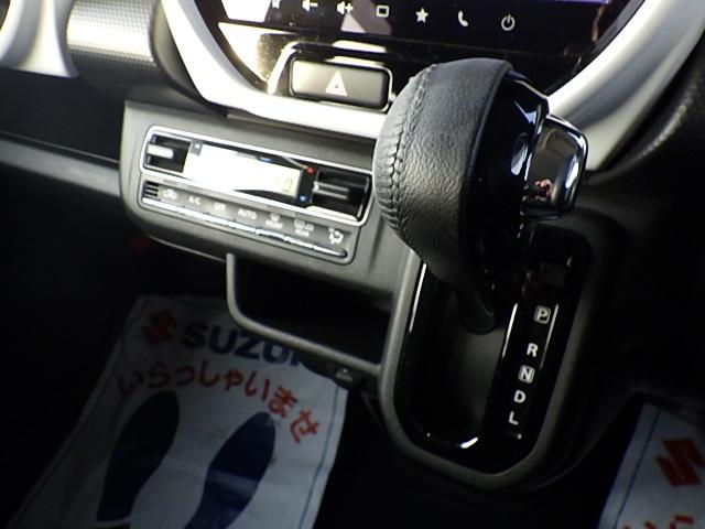 ハスラー ＨＹＢＲＩＤ　Ｘ　ＦＦ　全方位カメラ　ナビ　バックカメラ　Ｂｌｕｅｔｏｏｔｈ　オートライト　純正ナビ　プッシュスタート　シートヒーター　オートエアコン　スズキセーフティーサポート　衝突被害軽減システム　アイドリングストップ　横滑り防止機能（16枚目）
