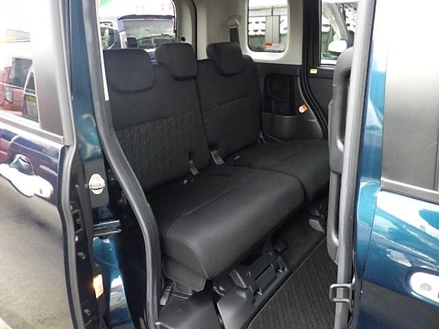 ルーミー カスタムＧ　ＦＦ　ナビ　バックカメラ　ＥＴＣ　バックカメラ　オートライト　プッシュスタート　シートヒーター　オートエアコン　衝突被害軽減システム　アイドリングストップ　横滑り防止機能　衝突安全ボディ　盗難防止システム（13枚目）