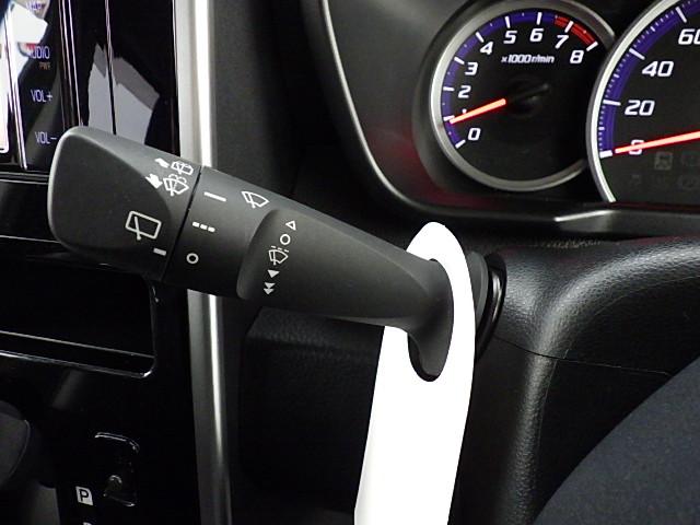 ルーミー カスタムＧ　ＦＦ　ナビ　バックカメラ　ＥＴＣ　バックカメラ　オートライト　プッシュスタート　シートヒーター　オートエアコン　衝突被害軽減システム　アイドリングストップ　横滑り防止機能　衝突安全ボディ　盗難防止システム（29枚目）