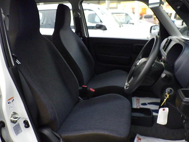 アルト L 2型 4WD オーディオレス オートライト スズキセーフティーサポート 4WD 衝突被害軽減システム アイドリングストップ 横滑り防止機能 衝突安全ボディ 盗難防止システム(11枚目)