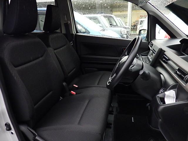 ワゴンR FX 4型 FF CDオーディオ オートライト プッシュスタート シートヒーター オートエアコン スズキセーフティーサポート 衝突被害軽減システム アイドリングストップ 横滑り防止機能(11枚目)