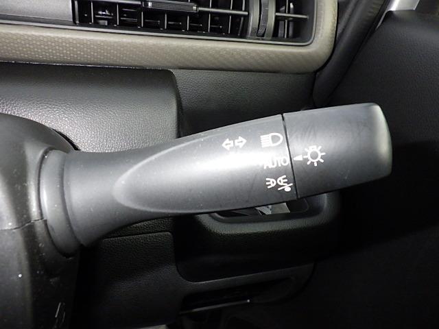 ワゴンR FX 4型 FF CDオーディオ オートライト プッシュスタート シートヒーター オートエアコン スズキセーフティーサポート 衝突被害軽減システム アイドリングストップ 横滑り防止機能(29枚目)