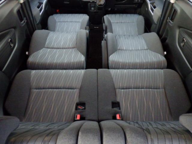 ソリオ ＨＹＢＲＩＤ　ＭＺ　３型　　ＦＦ　　オーディオレス　ドアバイザー　絨毯マット　オートライト　スライドドア　プッシュスタート　シートヒーター　オートエアコン　スズキセーフティーサポート　衝突被害軽減システム　アイドリングストップ　横滑り防止機能（52枚目）