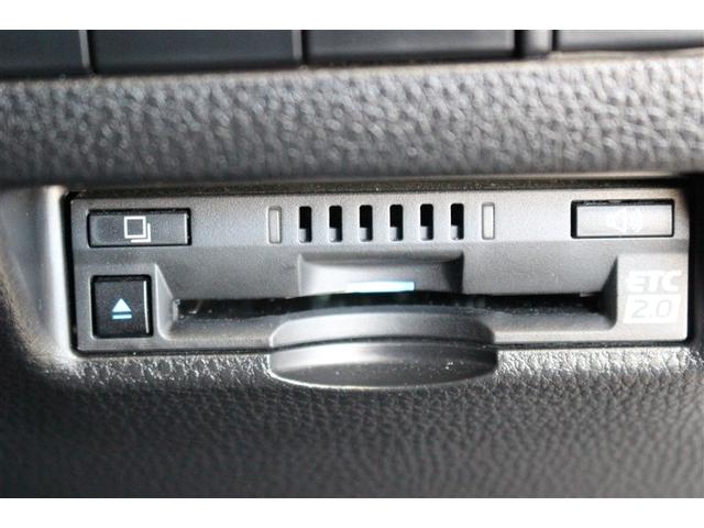 ハリアー Ｚ　レザーパッケージ　革シート　４ＷＤ　ミュージックプレイヤー接続可　バックカメラ　衝突被害軽減システム　ＥＴＣ　ＬＥＤヘッドランプ　ワンオーナー（9枚目）