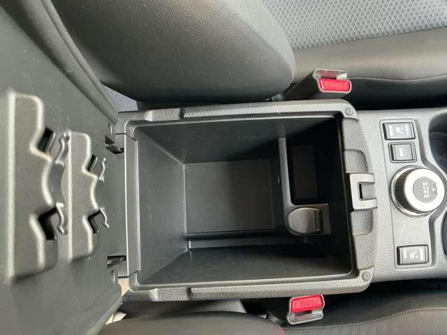 エクストレイル ２０Ｘｔ　エマージェンシーブレーキパッケージ　パワーウインドウ　ワンオーナ　衝突軽減装置　盗難防止　メモリーナビ　ＡＷ　スマートキー　クルコン　車線逸脱警報　ＬＥＤヘッドランプ　ＥＴＣ車載器　キーレス　４ＷＤ　ナビＴＶ　オートエアコン　ＡＢＳ（18枚目）