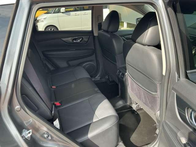 エクストレイル ２０Ｘｔ　エマージェンシーブレーキパッケージ　パワーウインドウ　ワンオーナ　衝突軽減装置　盗難防止　メモリーナビ　ＡＷ　スマートキー　クルコン　車線逸脱警報　ＬＥＤヘッドランプ　ＥＴＣ車載器　キーレス　４ＷＤ　ナビＴＶ　オートエアコン　ＡＢＳ（20枚目）