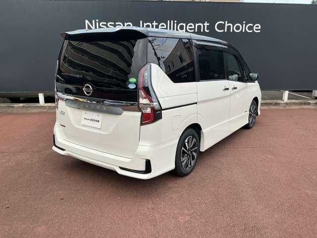 セレナ ハイウェイスターＶ　１オナ　アルミ　衝突被害軽減　ＬＤＰ　エアバッグ　両側オートスライドドア　ＬＥＤライト　インテリジェントキー　点検記録簿　メモリーナビ　アダプティブクルーズコントロール　アイドリングストップ　ナビＴＶ（9枚目）