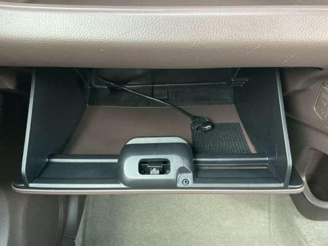 モコ ドルチェX イモビライザー スマートキー オートエアコン ナビTV Iストップ パワーウィンドウ アルミホイール 記録簿 デュアルエアバック ワンセグテレビ ABS 運転席エアバック パワステ メモリーナビ(18枚目)