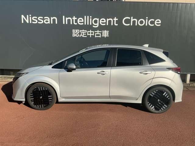 オーラ Ｇ　レザーエディション　ワンオーナ　追突防止　レーダークルーズ　本革　車線逸脱警報装置　禁煙車　ＬＥＤ　盗難防止　記録簿　バックモニター　ＥＴＣ　インテリジェントキー　メモリーナビゲーション　ＡＷ　キーレスエントリー　ＡＢＳ（8枚目）