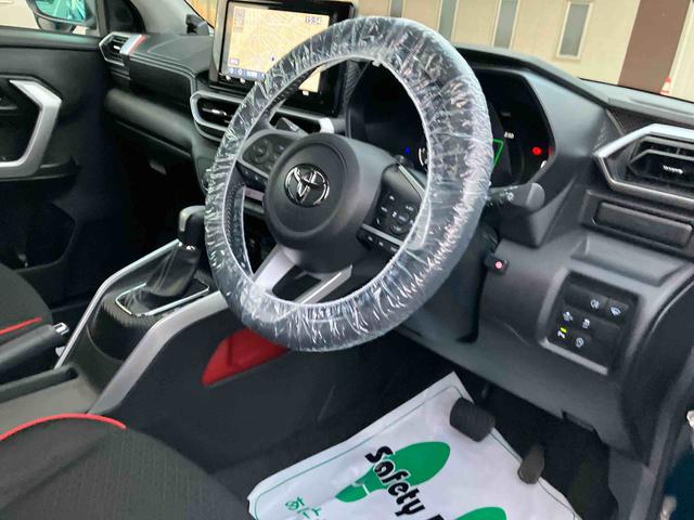 ライズ Z 4WD CVT 1000cc ナビ クルーズコントロール 衝突被害軽減ブレーキ 横滑り防止装置 ABS アイドリングストップ プッシュボタンスタート シートヒーター 車検整備付(18枚目)