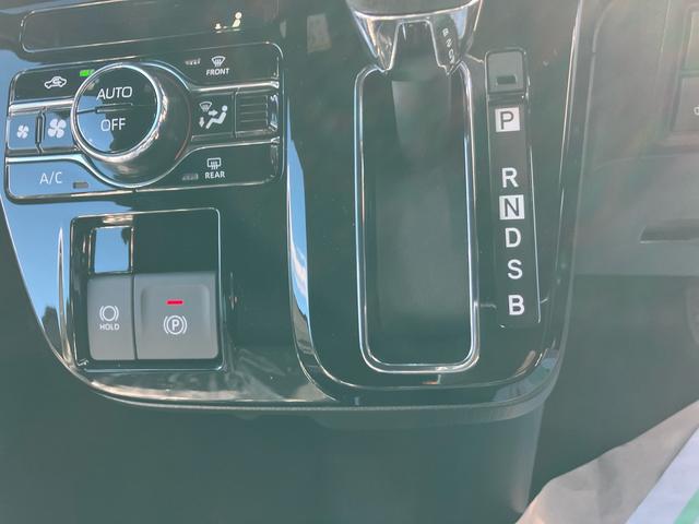 タント カスタムX 届出済未使用車 4WD CVT 660cc ディスプレイオーディオ 両側電動スライドドア 衝突被害軽減ブレーキ 横滑り防止装置 ABS アイドリングストップ プッシュボタンスタート 届出済未使用車(6枚目)