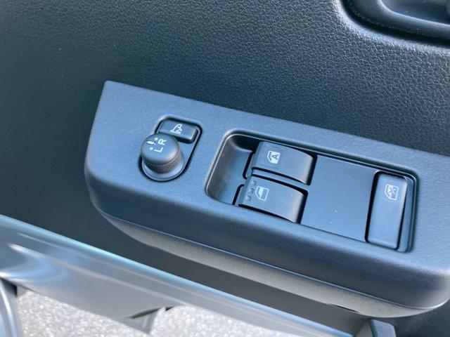 ハイゼットトラック ジャンボエクストラ　４ＷＤ　ＣＶＴ　６６０ｃｃ　衝突被害軽減ブレーキ　横滑り防止装置　ＡＢＳ　アイドリングストップ　プッシュボタンスタート　マニュアルエアコン　パワーステアリング　パワーウィンドウ　電動格納ドアミラー（13枚目）