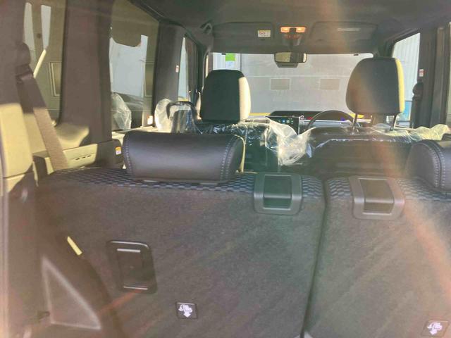 タント カスタムX 4WD 届出済未使用車 4WD CVT 660cc 両側電動スライドドア 衝突被害軽減ブレーキ 横滑り防止装置 ABS アイドリングストップ プッシュボタンスタート ディスプレイオーディオ 届出済未使用車(23枚目)