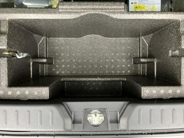 ムーヴキャンバス ストライプスＧターボ　届出済未使用車　２ＷＤ　ＣＶＴ　６６０ｃｃ　ターボ　衝突被害軽減ブレーキ　横滑り防止装置　ＡＢＳ　アイドリングストップ　プッシュボタンスタート　両側電動スライドドア　クルーズコントロール　届出済未使用車（67枚目）