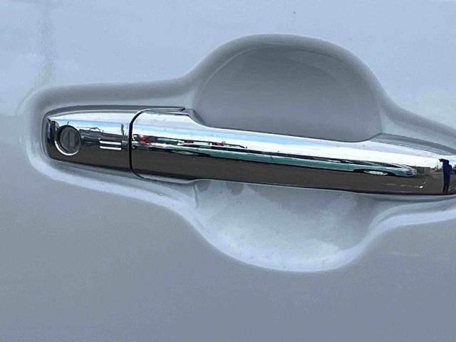 タント カスタムＸリミテッド　届出済未使用車　クルーズコントロール　２ＷＤ　ＣＶＴ　６６０ｃｃ　両側電動スライドドア　ＥＴＣ車載器　衝突被害軽減ブレーキ　横滑り防止装置　ＡＢＳ　サイドエアバッグ　アイドリングストップ　プッシュボタンスタート　届出済未使用車（24枚目）