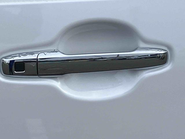 タント カスタムＸリミテッド　届出済未使用車　クルーズコントロール　２ＷＤ　ＣＶＴ　６６０ｃｃ　両側電動スライドドア　ＥＴＣ車載器　衝突被害軽減ブレーキ　横滑り防止装置　ＡＢＳ　サイドエアバッグ　アイドリングストップ　プッシュボタンスタート　届出済未使用車（27枚目）