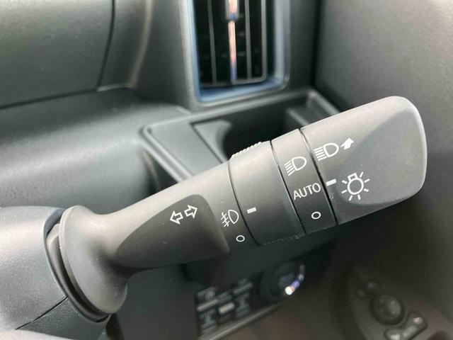 タント カスタムＸリミテッド　届出済未使用車　クルーズコントロール　２ＷＤ　ＣＶＴ　６６０ｃｃ　両側電動スライドドア　ＥＴＣ車載器　衝突被害軽減ブレーキ　横滑り防止装置　ＡＢＳ　サイドエアバッグ　アイドリングストップ　プッシュボタンスタート　届出済未使用車（49枚目）