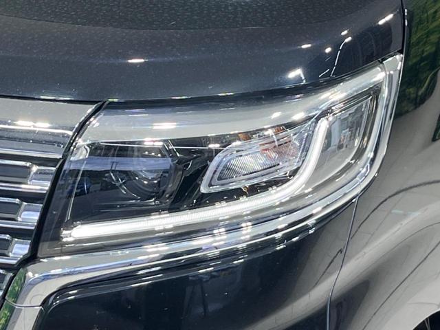 スペーシアカスタム ハイブリッドＸＳ　禁煙車　両側電動スライドドア　セーフティサポート　純正ナビ　バックカメラ　シートヒーター　ＬＥＤヘッド　ＬＥＤフォグ　オートライト　純正１５インチアルミ　革巻きステアリング　ステアリングスイッチ（13枚目）