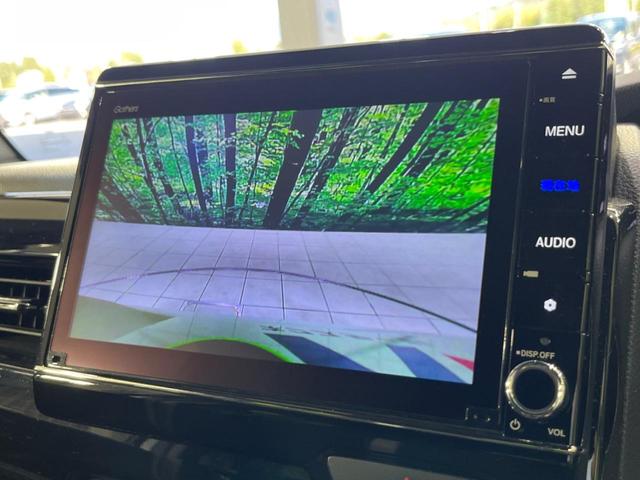 Ｎ－ＢＯＸカスタム Ｌ　禁煙車　ホンダセンシング　電動スライドドア　純正８型ナビ　バックカメラ　前席シートヒーター　ＬＥＤヘッド　ＬＥＤフォグ　オートライト　ＥＴＣ　ステアリングスイッチ　純正１４インチアルミ　盗難防止装置（5枚目）