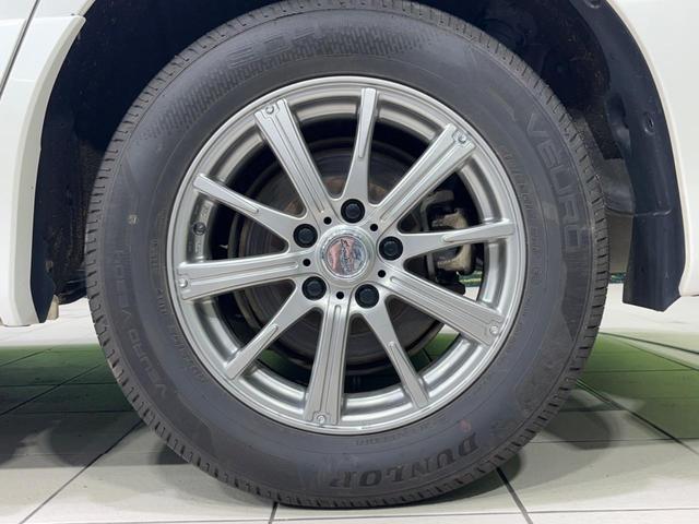 エスティマ アエラス　４ＷＤ　後席モニター　電動スライドドア　純正ナビ　バックカメラ　８人乗り　クルコン　ＨＩＤヘッド　オートライト　革巻きステア　プライバシーガラス　横滑防止装置　盗難防止装置　トラクションコントロール（53枚目）