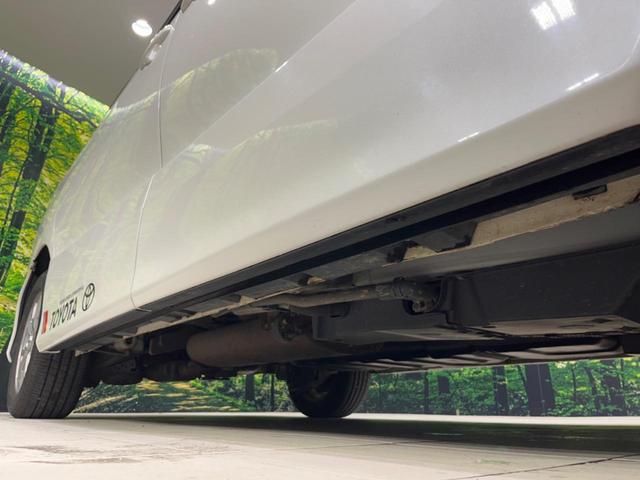 エスティマ アエラス　４ＷＤ　後席モニター　電動スライドドア　純正ナビ　バックカメラ　８人乗り　クルコン　ＨＩＤヘッド　オートライト　革巻きステア　プライバシーガラス　横滑防止装置　盗難防止装置　トラクションコントロール（57枚目）