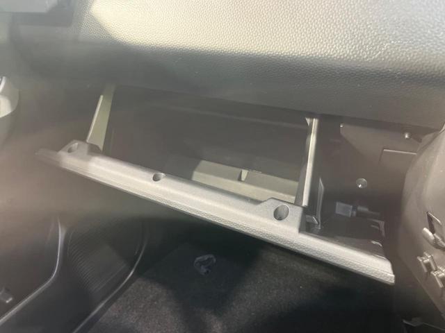 ルーミー カスタムＧ　禁煙車　衝突軽減装置　純正ナビ　バックカメラ　両側電動スライドドア　オートエアコン　スマートキー　ＬＥＤヘッドライト　クルコン　オートライト　Ｂｌｕｅｔｏｏｔｈ　フルセグ　ステアリングスイッチ　ＥＴＣ（40枚目）