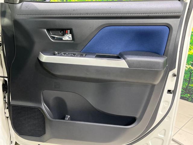 ルーミー カスタムＧ　禁煙車　衝突軽減装置　純正ナビ　バックカメラ　両側電動スライドドア　オートエアコン　スマートキー　ＬＥＤヘッドライト　クルコン　オートライト　Ｂｌｕｅｔｏｏｔｈ　フルセグ　ステアリングスイッチ　ＥＴＣ（42枚目）