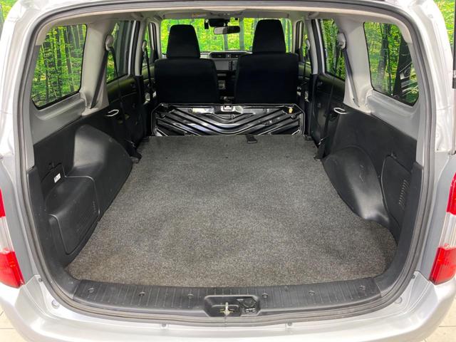 サクシード ハイブリッドＴＸ　禁煙車　セーフティセンス　純正ナビ　バックカメラ　オートライト　オートハイビーム　ＥＴＣ　盗難防止装置　プライバシーガラス　横滑防止装置　トラクションコントロール　ヘッドライトレベライザー（10枚目）