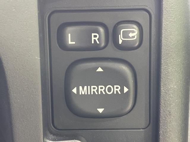 サクシード ハイブリッドＴＸ　禁煙車　セーフティセンス　純正ナビ　バックカメラ　オートライト　オートハイビーム　ＥＴＣ　盗難防止装置　プライバシーガラス　横滑防止装置　トラクションコントロール　ヘッドライトレベライザー（30枚目）